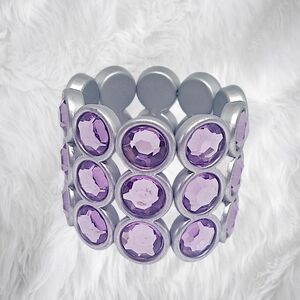 💥 $4 with any Purchase. Wide Slip-on Light Purple Braceletl